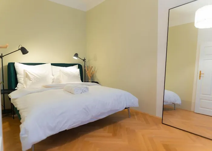 Schonbrunn In 10 Min Cozy Altbau Wien
