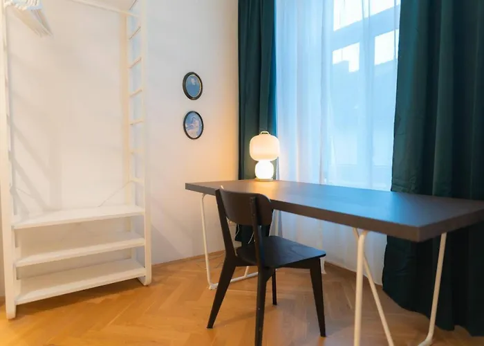 Daire Schonbrunn In 10 Min Cozy Altbau Viyana