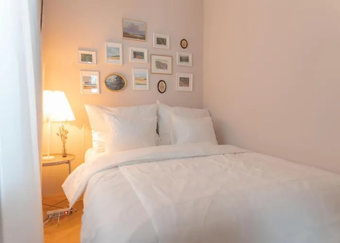 Schonbrunn In 10 Min Cozy Altbau Daire Viyana