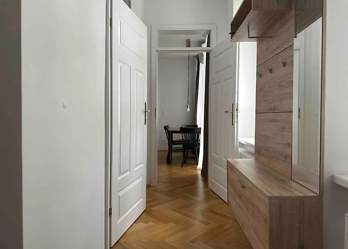 Schonbrunn In 10 Min Cozy Altbau Daire
